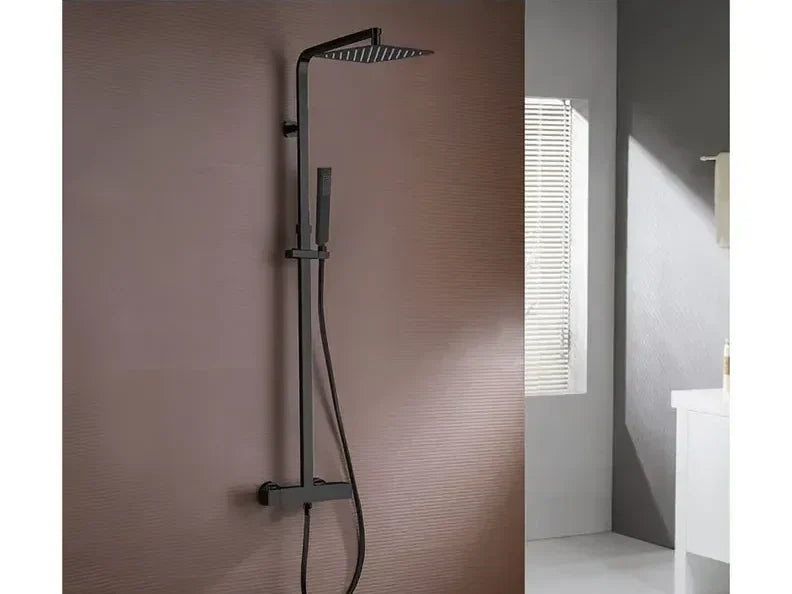 Columna de ducha termostática en latón negro mate, modelo Quadra Élite de GME