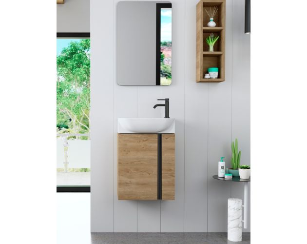 Accesorios colgados en muebles de baño