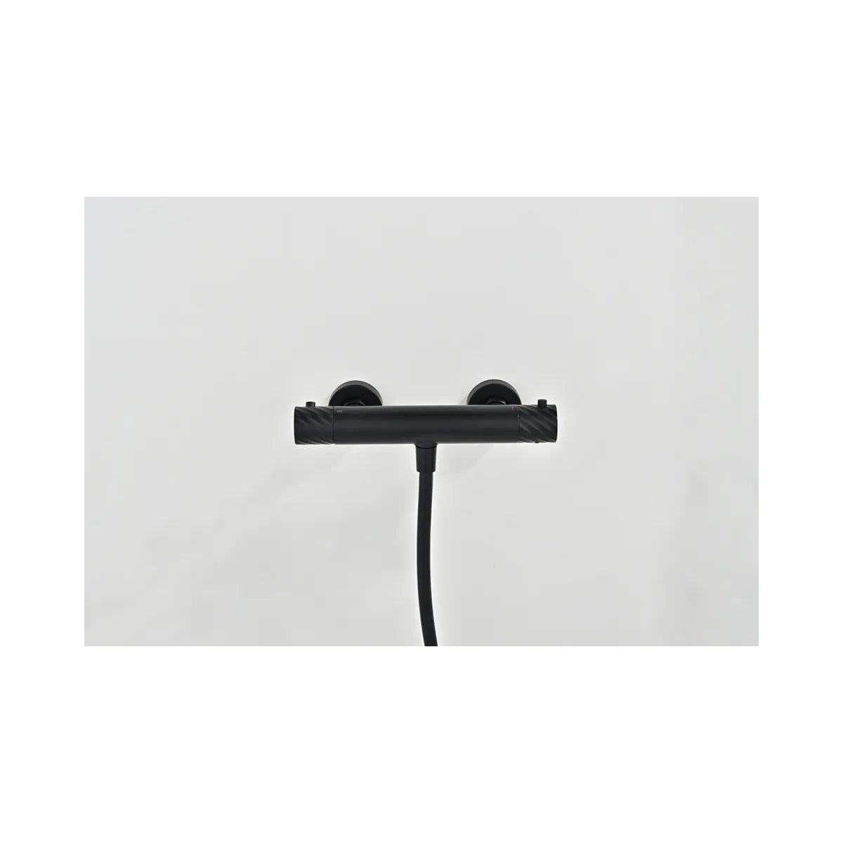 Kit Ducha Termostático Imex Bless Negro Mate | Merkimarket - ambiente_3 - Imex
