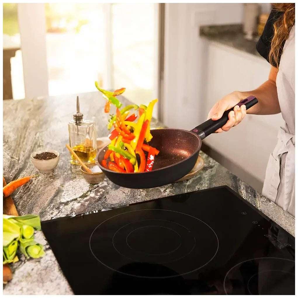 cecotec_03121_sartén_antiadherente_22_cm_polka_titan:_aluminio_fundido__apta_para_inducción_5