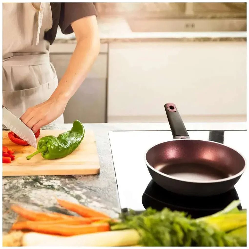 cecotec_03121_sartén_antiadherente_22_cm_polka_titan:_aluminio_fundido__apta_para_inducción_6