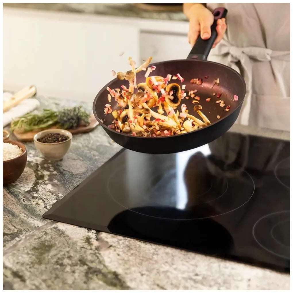 cecotec_03126_juego_de_sartenes_antiadherentes_de_aluminio_fundido_para_todas_las_cocinas_4