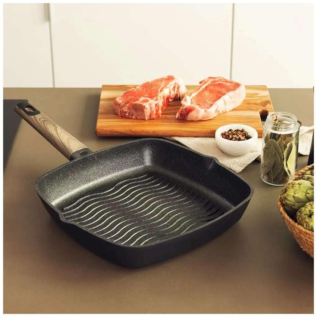 cecotec_03138_grill_de_aluminio_fundido_28_cm__antiadhente__apto_lavavajillas_y_todas_cocinas_1