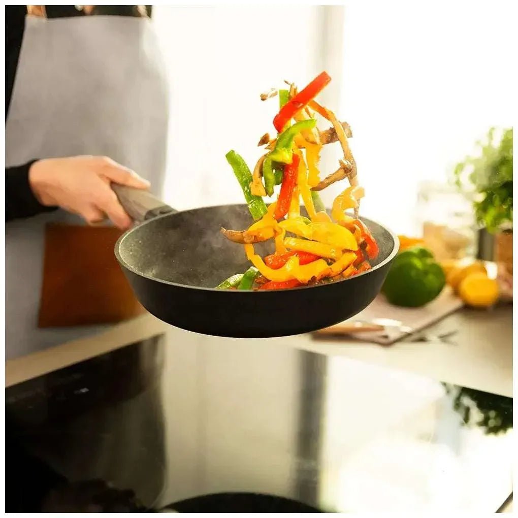 cecotec_03139_sartén_antiadherente_de_aluminio_fundido_18_cm__compatible_con_todas_las_cocinas_7