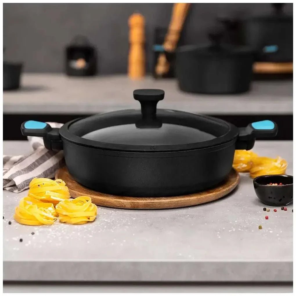 cecotec_03165_olla_baja_antiadherente_28cm_polka_platinum:_calidad_y_versatilidad_en_tu_cocina_4