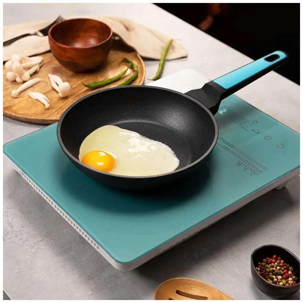 cecotec_03167_sartén_antiadherente_18cm_polka_platinum:_calidad_y_durabilidad_en_tu_cocina_6