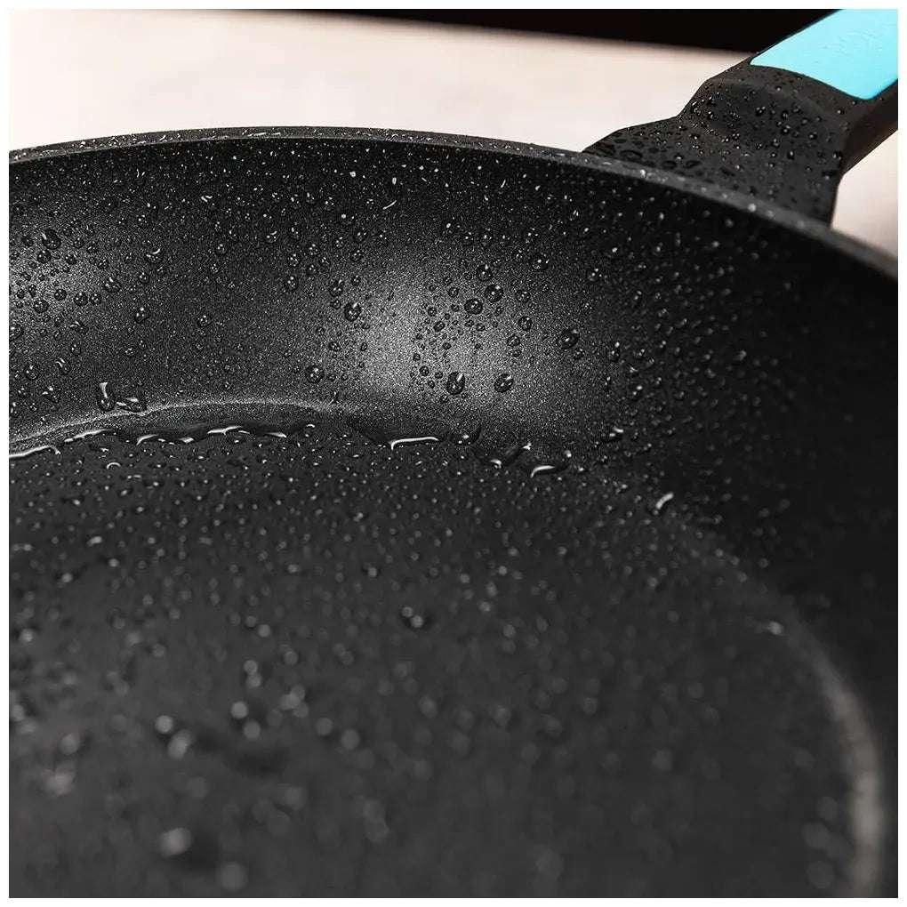 cecotec_03167_sartén_antiadherente_18cm_polka_platinum:_calidad_y_durabilidad_en_tu_cocina_7