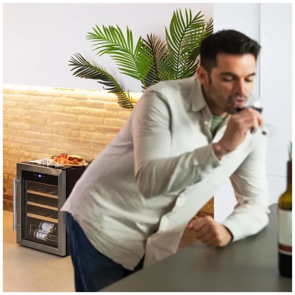 cecotec_00123_vinoteca_inoxidable_de_alto_rendimiento_para_20_botellas_con_control_táctil_4