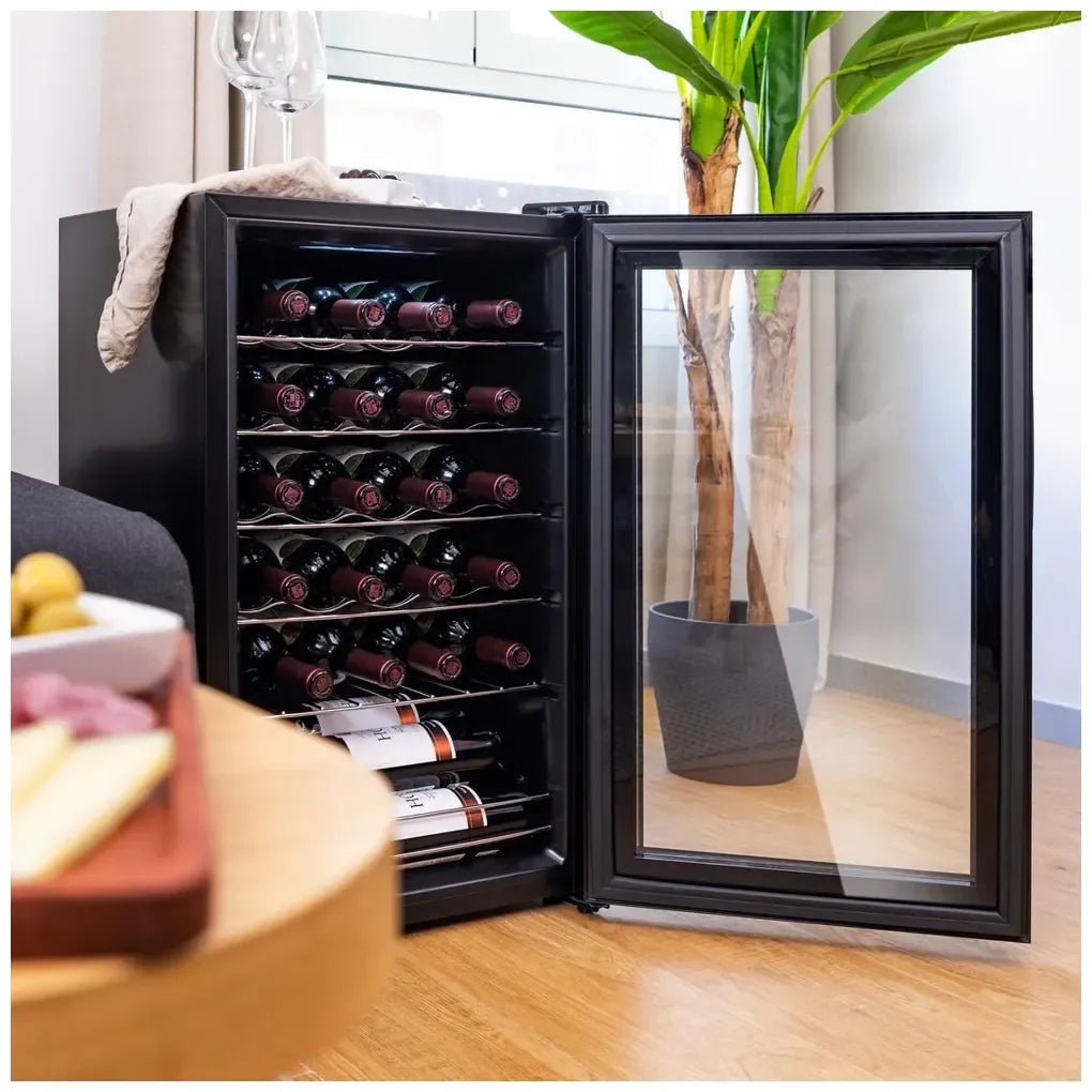cecotec_00124_vinoteca_bolero_grandsommelier_2450_black:_elegancia_y_rendimiento_para_24_botellas_4