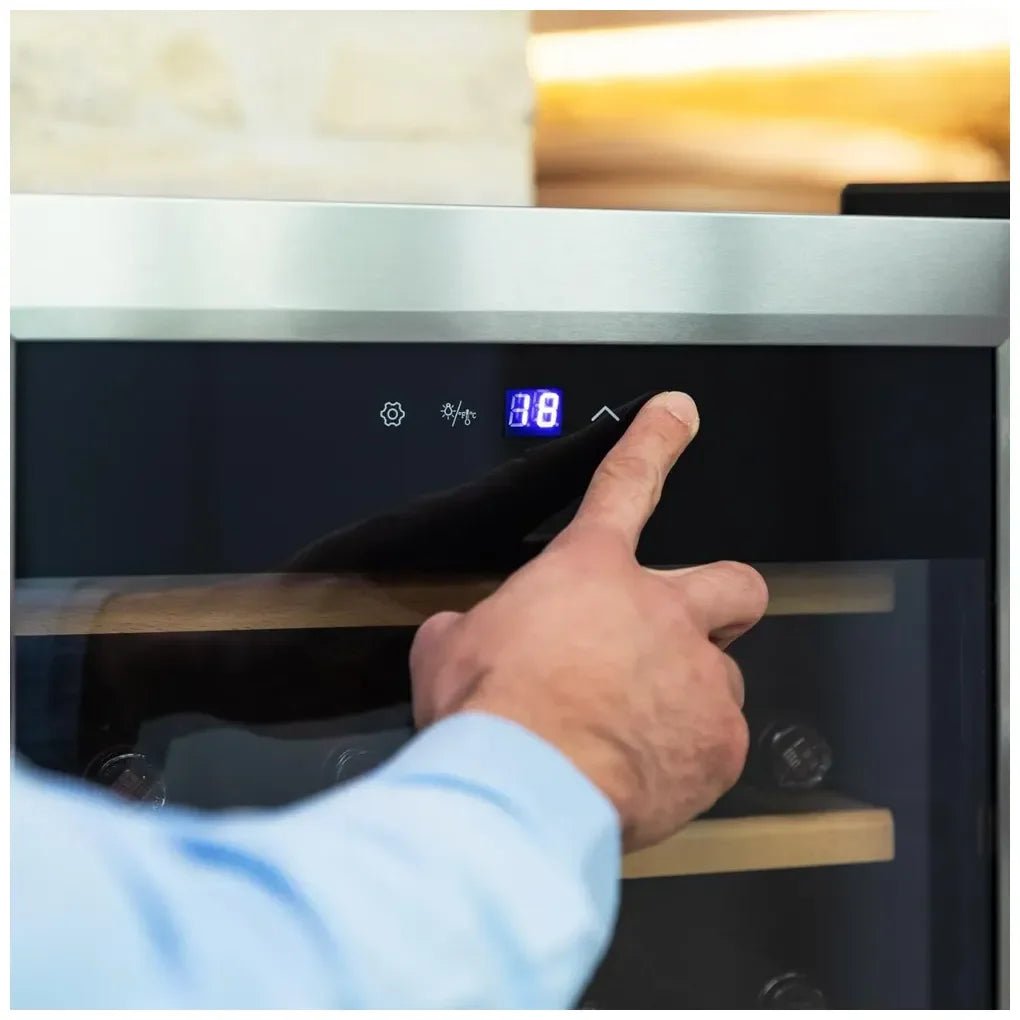 cecotec_00125_vinoteca_inoxidable_de_alto_rendimiento_para_24_botellas_con_control_táctil_6