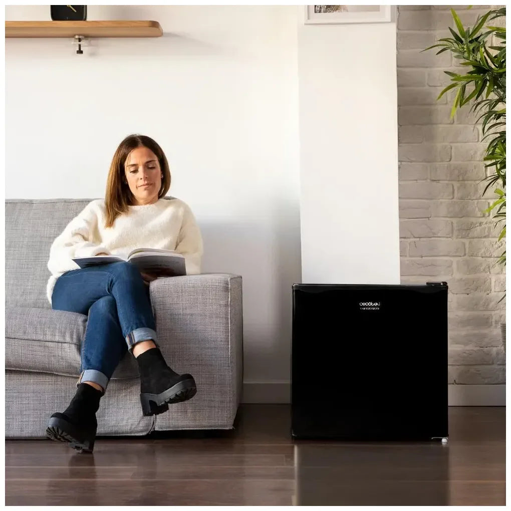 cecotec_00150_mini_frigorífico_negro_46l_con_congelador_y_puerta_reversible__clase_energética_e_11