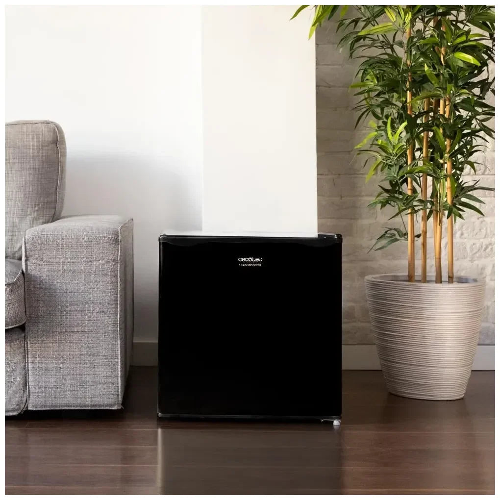 cecotec_00150_mini_frigorífico_negro_46l_con_congelador_y_puerta_reversible__clase_energética_e_4
