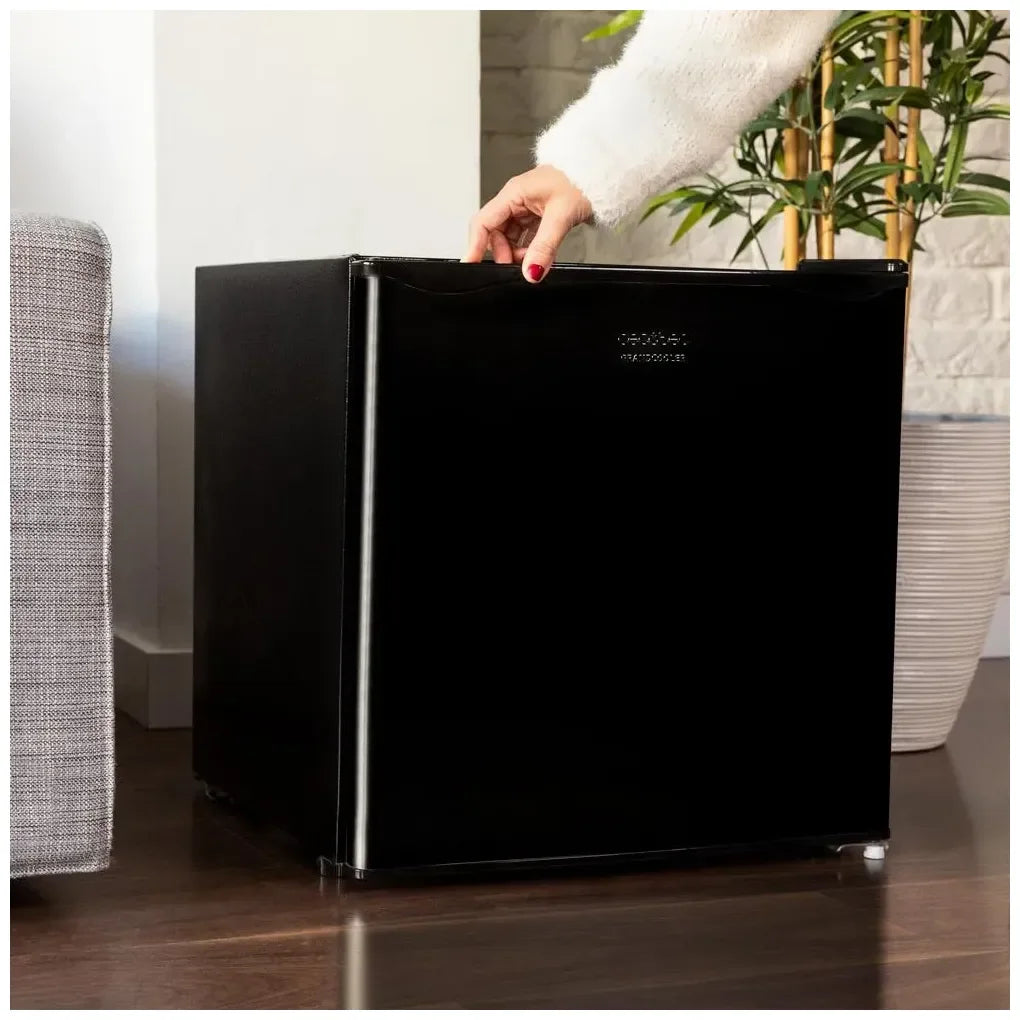 cecotec_00150_mini_frigorífico_negro_46l_con_congelador_y_puerta_reversible__clase_energética_e_6
