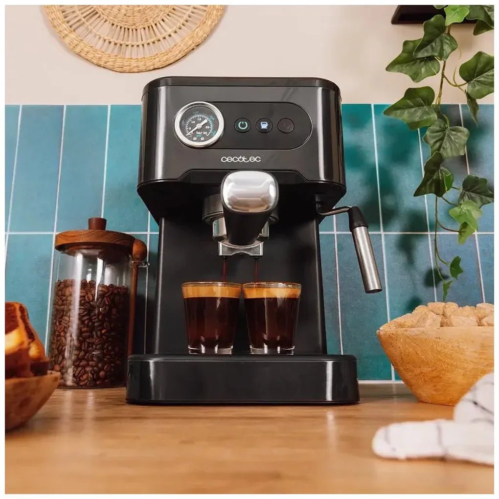 cecotec_00271_cafetera_express_20_bares:_espresso_y_cappuccino_perfectos_en_casa_4