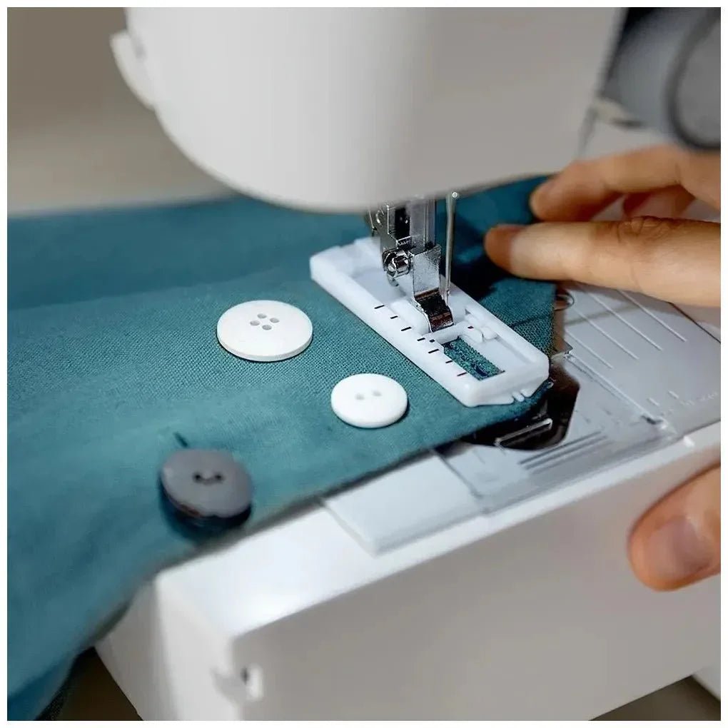 cecotec_01152_máquina_de_coser_bellecouture_1500:_ideal_para_principiantes_con_15_puntadas_y_accesorios_6