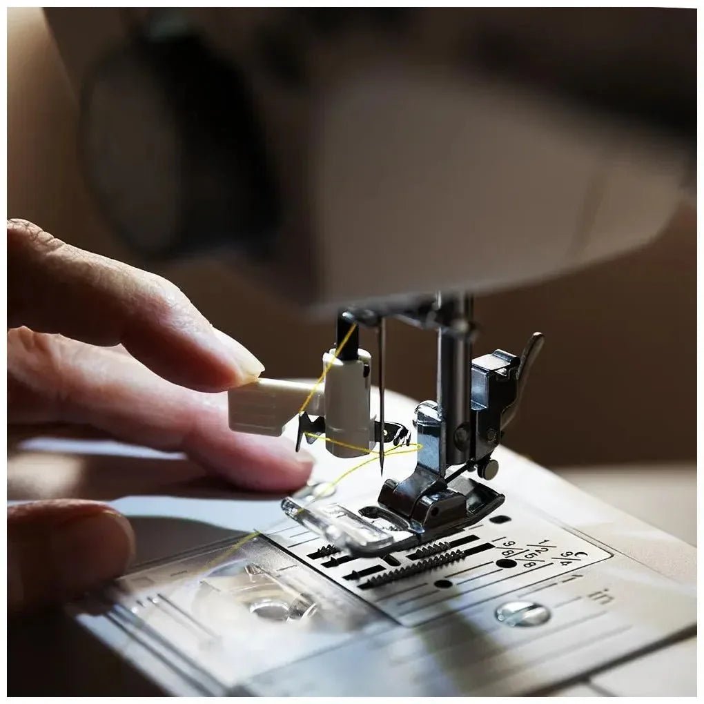 cecotec_01154_máquina_de_coser_avanzada_con_215_puntadas_y_kit_completo_para_expertos_10