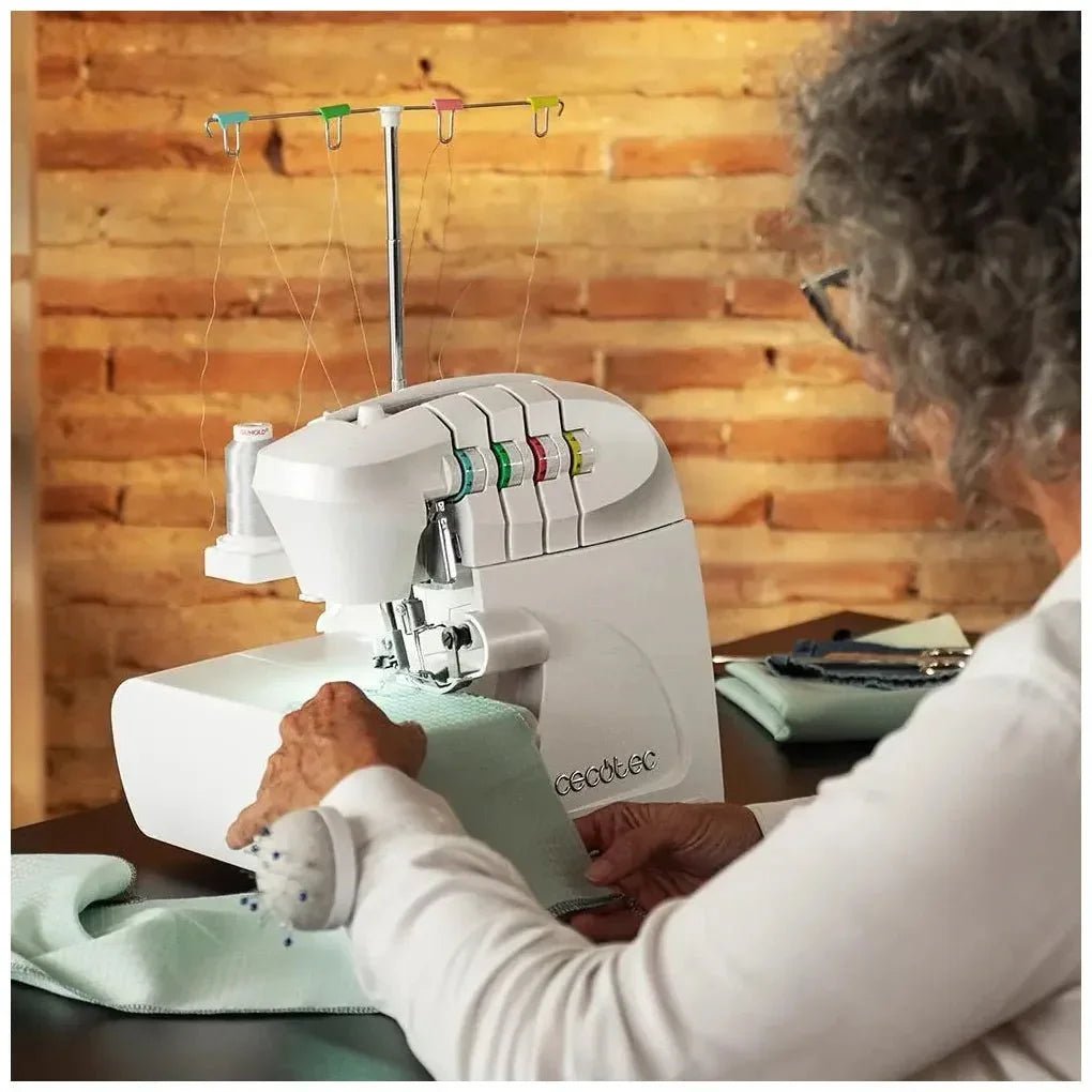 cecotec_01155_remalladora_bellecouture:_precisión_y_velocidad_para_acabados_profesionales_3