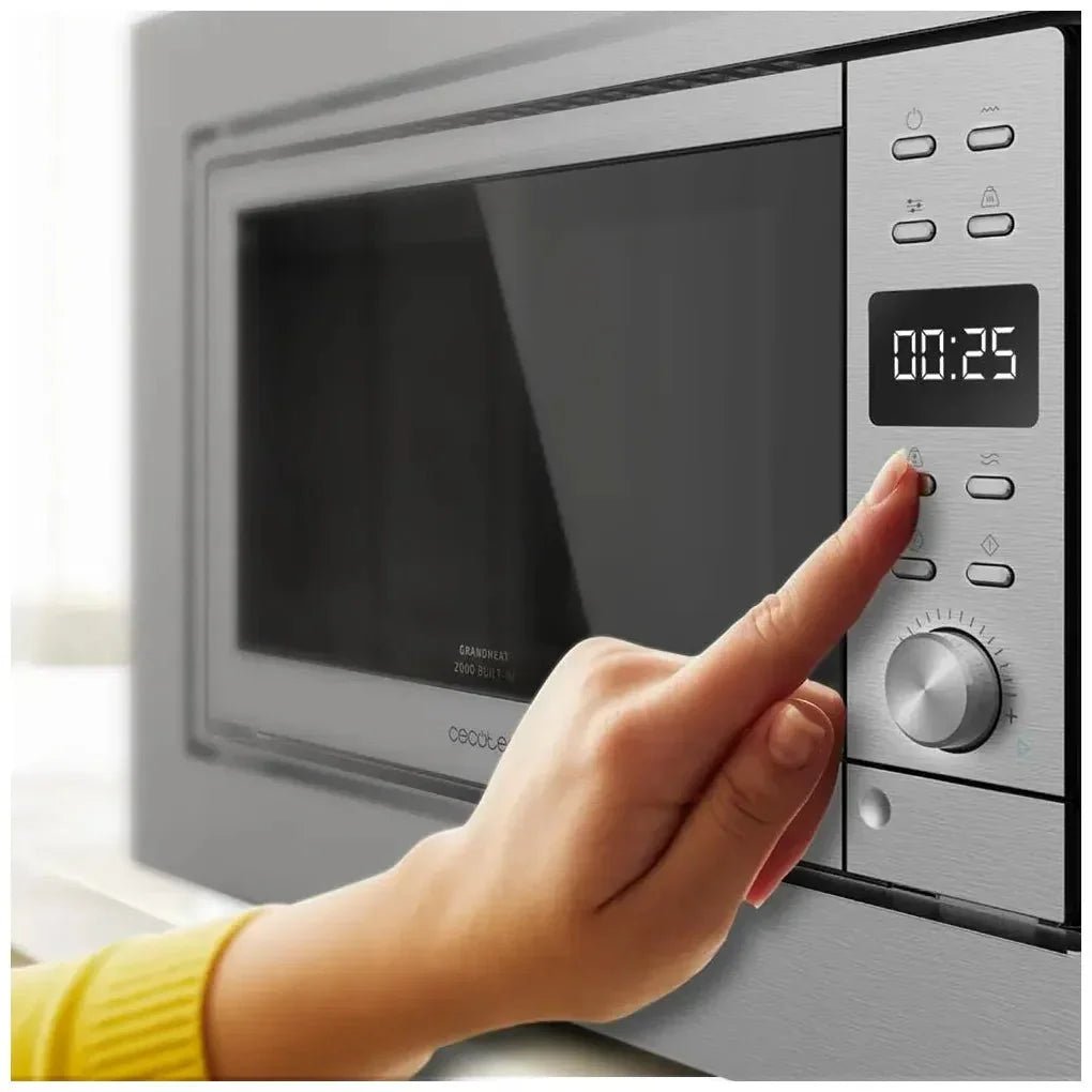 cecotec_01379_microondas_encastrable_700w_con_grill_y_9_funciones__diseño_elegante_y_funcional_4