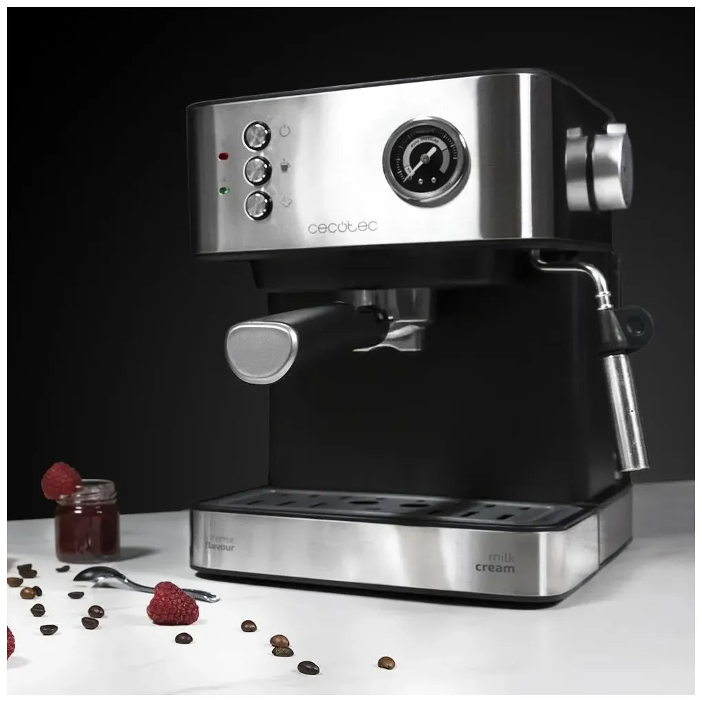 cecotec_01556_cafetera_express_20_bares:_potencia_y_elegancia_para_amantes_del_café_10