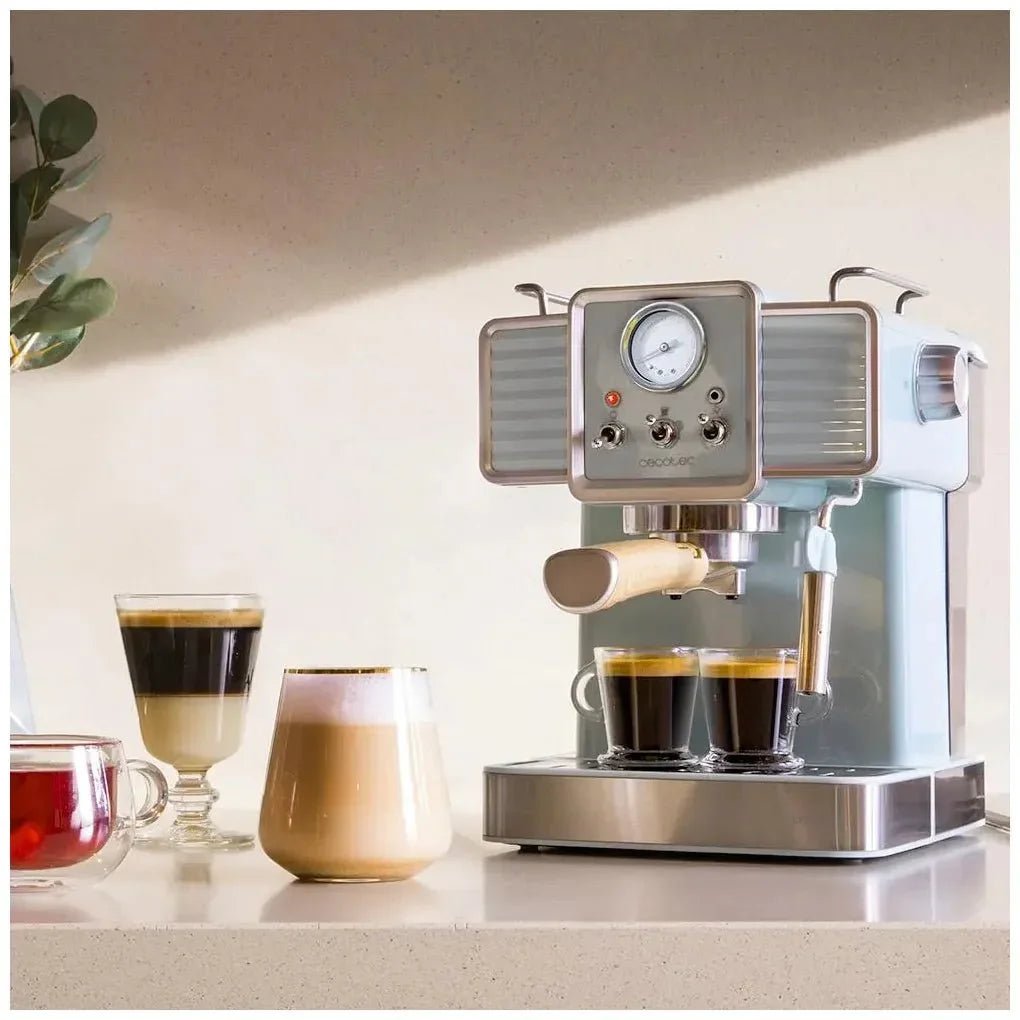 cecotec_01575_cafetera_express_20_bares_con_thermoblock_y_vaporizador_orientable_2