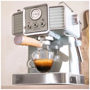 cecotec_01575_cafetera_express_20_bares_con_thermoblock_y_vaporizador_orientable_4