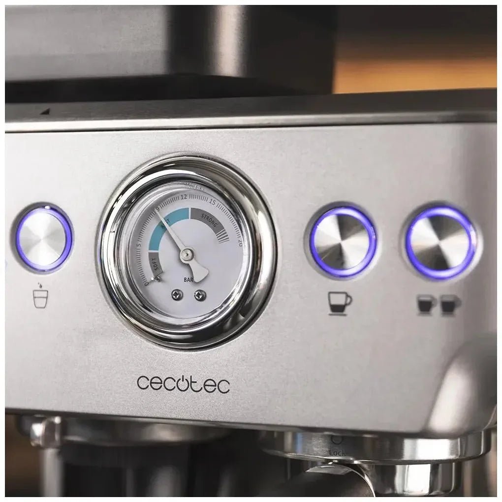 cecotec_01588_cafetera_espresso_20_bares_con_doble_thermoblock_y_vaporizador_orientable_6