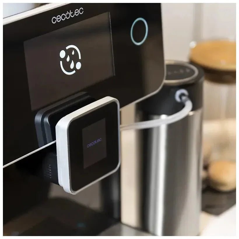 cecotec_01642_cafetera_superautomática_con_pantalla_táctil_y_depósito_de_leche__19_bares_de_presión_11