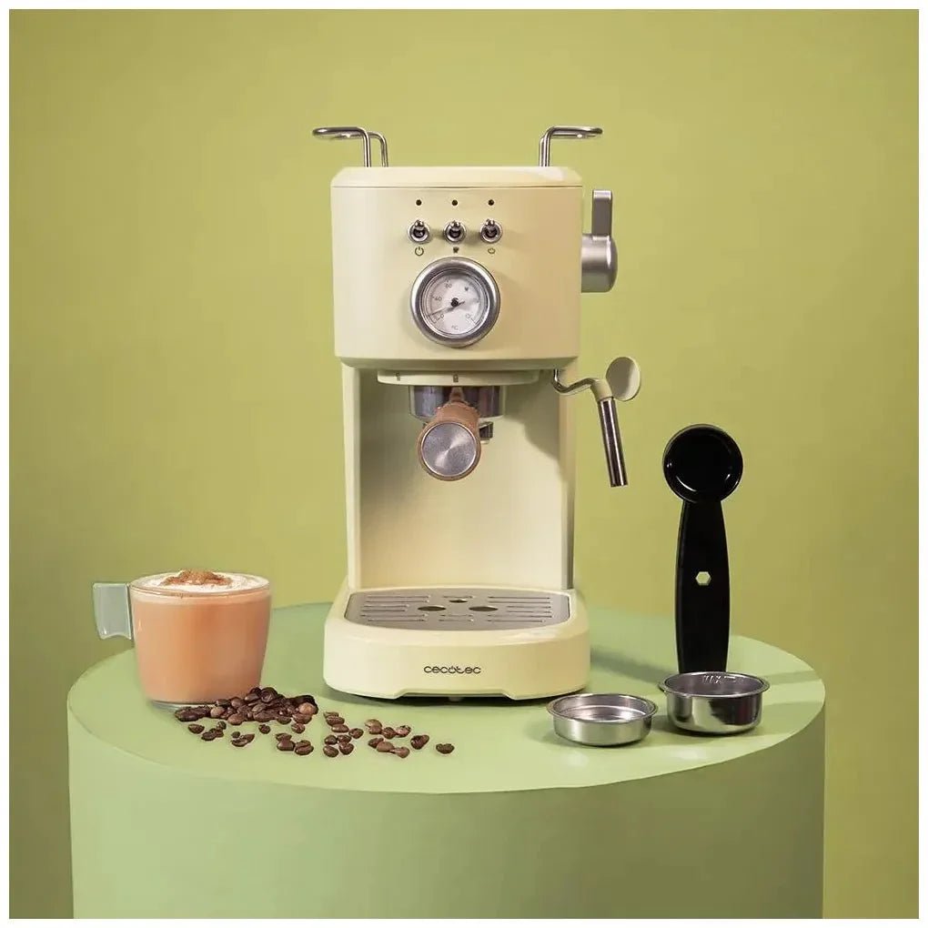 cecotec_01723_cafetera_espresso_retro_verde_20_bares_con_vaporizador_y_alta_potencia_3