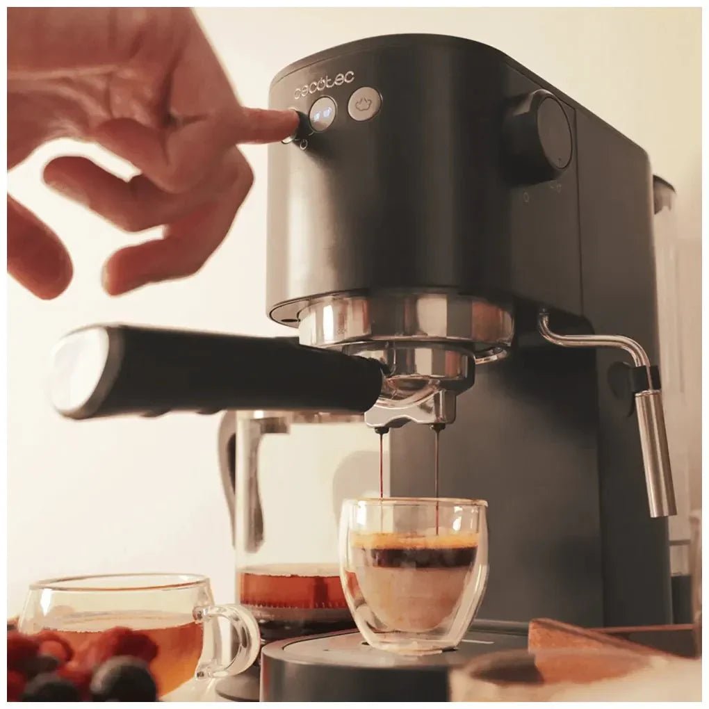 cecotec_01726_cafetera_express_20_bares_con_thermoblock_y_vaporizador_para_café_perfecto_10