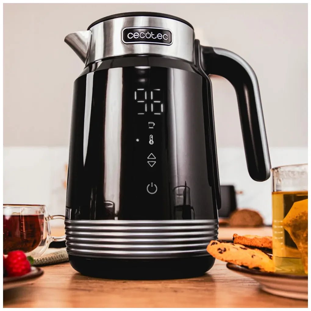cecotec_01748_hervidor_de_agua_1.7l__2200w__inoxidable__sin_bpa__con_control_táctil_y_led_4