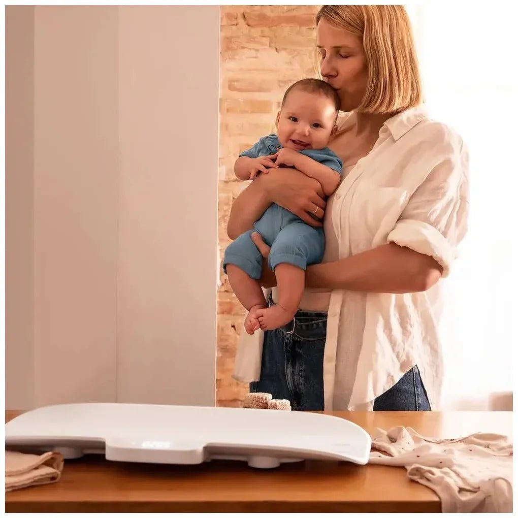 cecotec_01902_báscula_inteligente_para_bebés_con_metro_y_pantalla_led__mide_hasta_40_kg_8