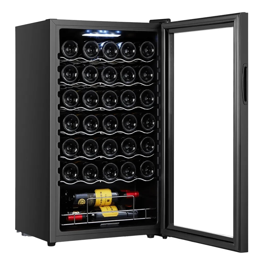 cecotec_02715_vinoteca_bolero_grandsommelier_34030:_elegancia_y_eficiencia_para_34_botellas_1