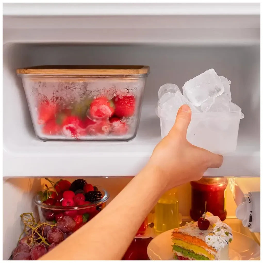 cecotec_02749_mini_frigorífico_retro_110l_azul_con_icebox__clase_e_y_luz_interior_7