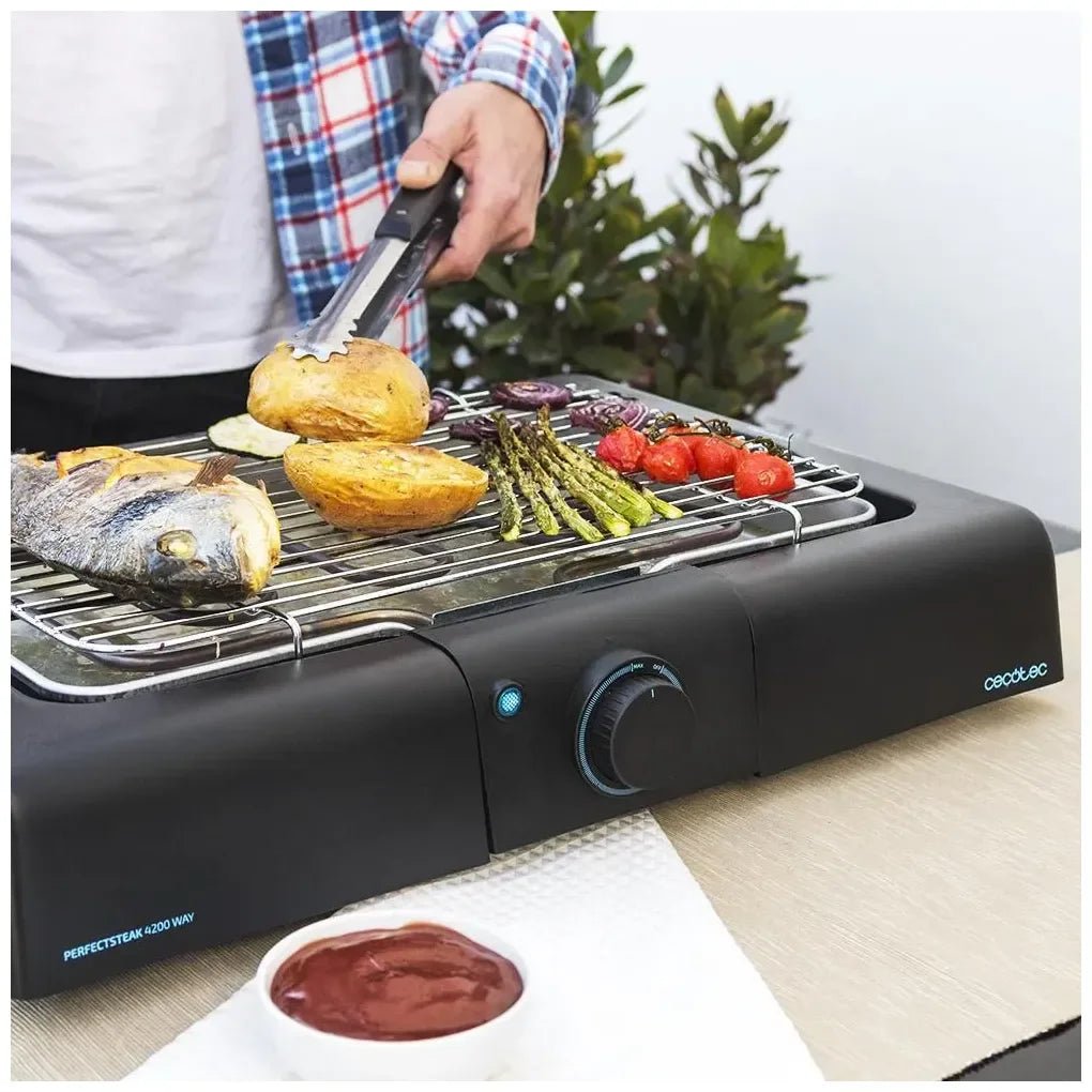 cecotec_03048_barbacoa_eléctrica_de_sobremesa_2400w_con_parrilla_ajustable_de_acero_inoxidable_3