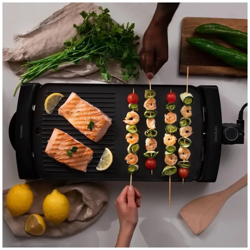 cecotec_03192_plancha_eléctrica_2600w_antiadherente_con_termostato_y_limpieza_fácil_2