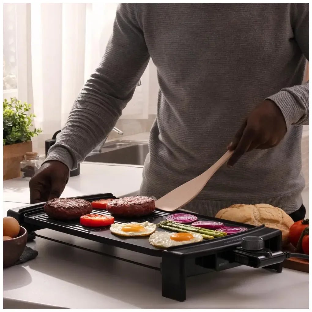 cecotec_03192_plancha_eléctrica_2600w_antiadherente_con_termostato_y_limpieza_fácil_3