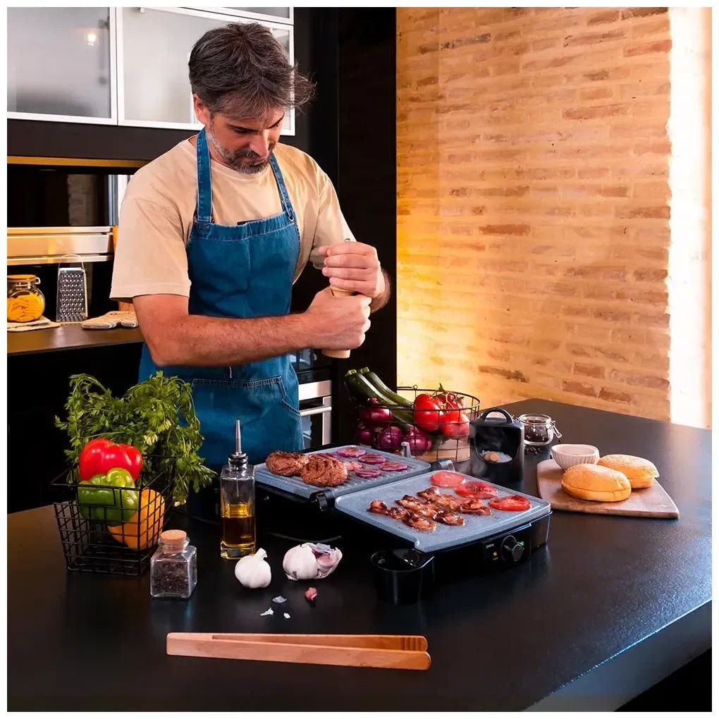 cecotec_03193_parrilla_eléctrica_2000w:_grill__plancha_y_sandwichera_con_revestimiento_cerámico_1