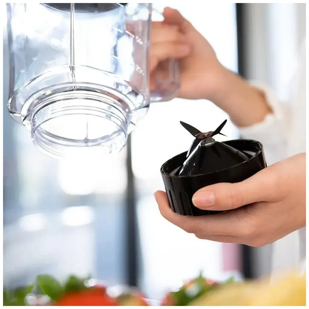 cecotec_03915_batidora_de_vaso_1300w_con_cuchillas_de_titanio_y_jarra_de_1.5l_7