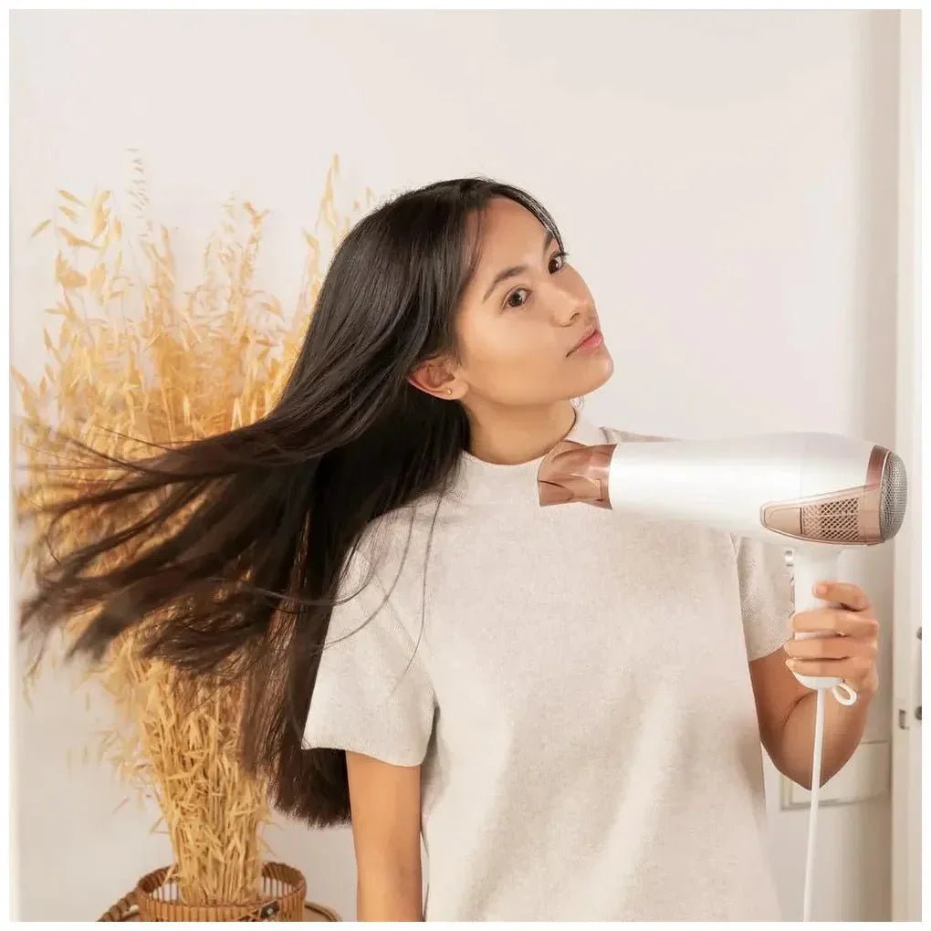 cecotec_04238_secador_iónico_2100w_con_recogecables_y_accesorios_para_brillo_y_versatilidad_5