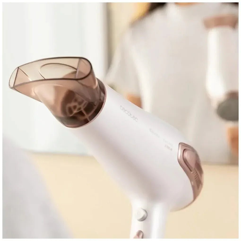 cecotec_04238_secador_iónico_2100w_con_recogecables_y_accesorios_para_brillo_y_versatilidad_7