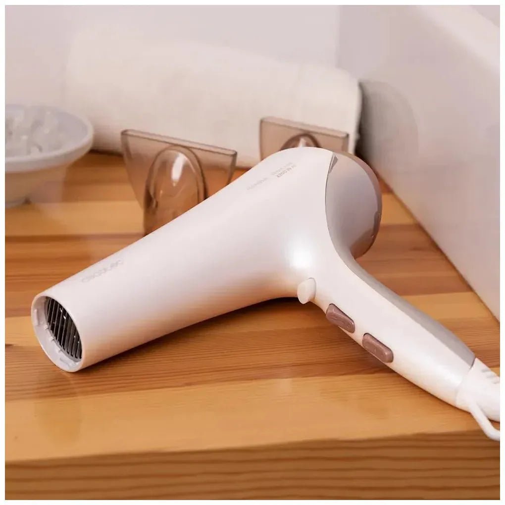 cecotec_04240_secador_de_pelo_profesional_2200w_con_iones_reales_y_accesorios_para_acabado_brillante_2