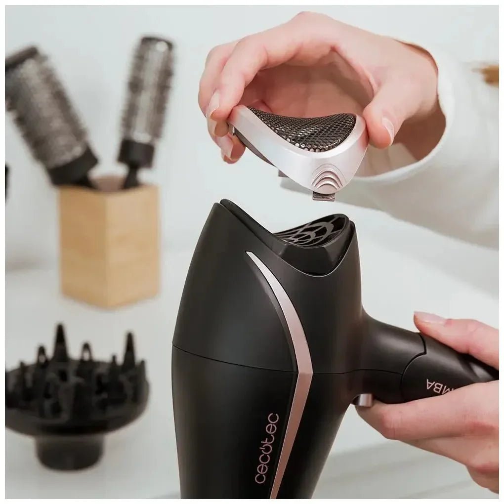 cecotec_04414_secador_plegable_ionicare_&go_glow:_potencia_2200w__anti_frizz_y_accesorios_10