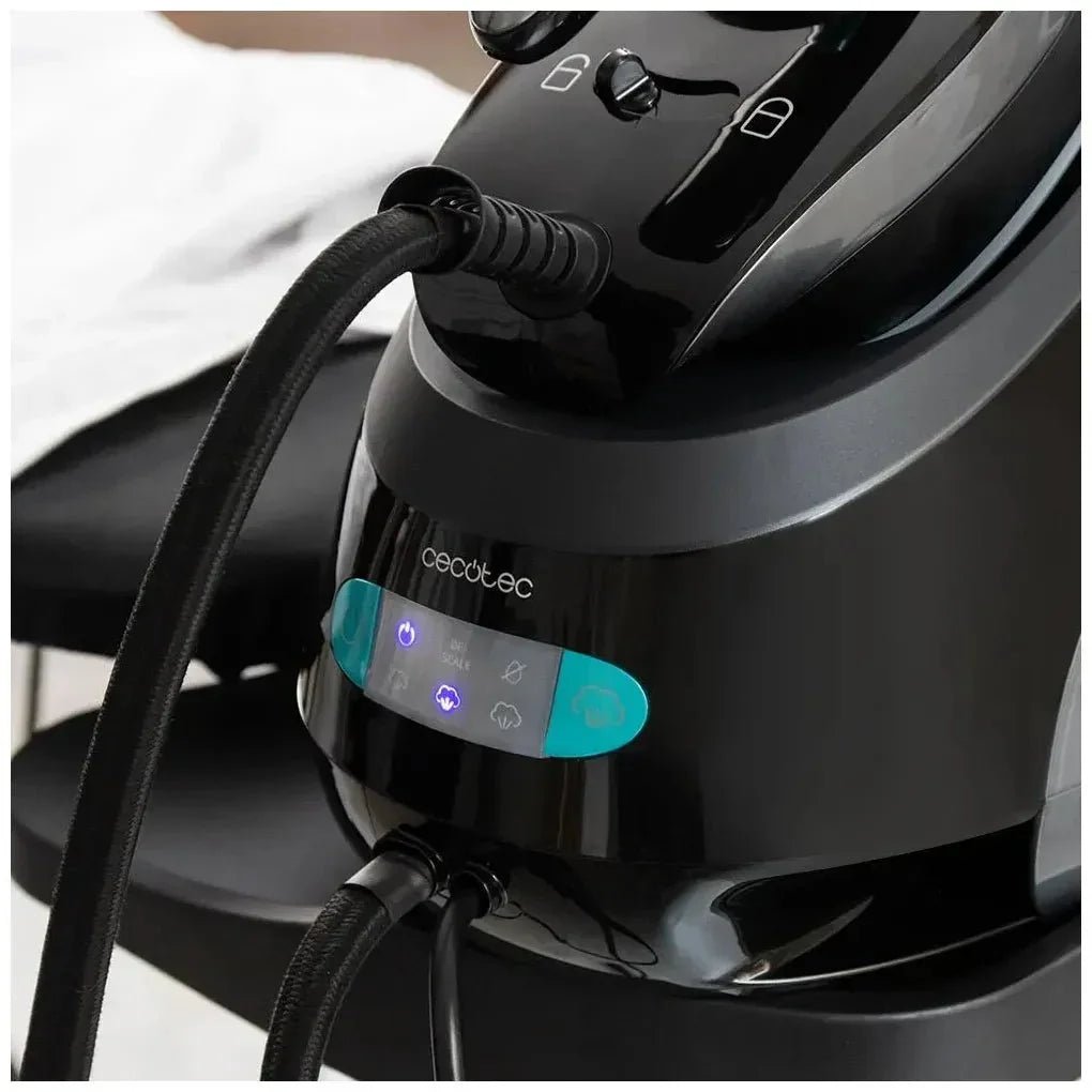 cecotec_05537_centro_de_planchado_3000w__15_bares__suela_titanio__vapor_potente_y_eco_3