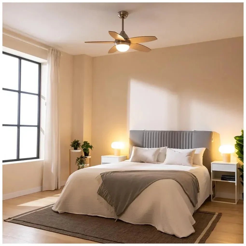 cecotec_05896_ventilador_de_techo_55w_con_luz_led__mando__temporizador_y_aspas_reversibles_3