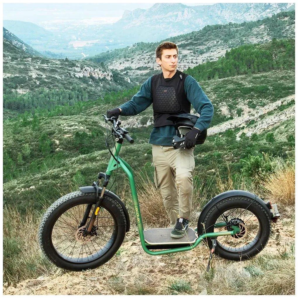 cecotec_07114_patinete_eléctrico_1300w:_autonomía_75km__ruedas_fat__cumple_normativa_española_4