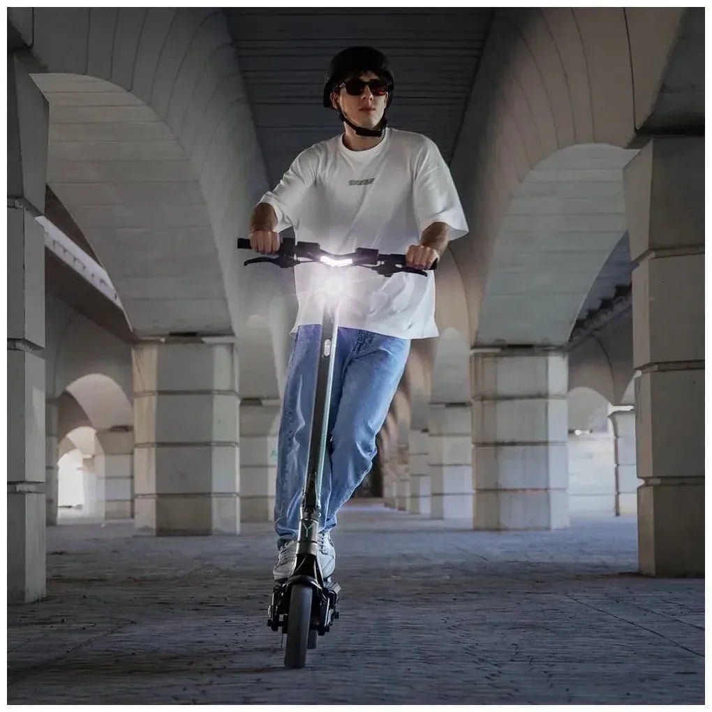 cecotec_07299_patinete_eléctrico_y45:_potencia_de_750w__autonomía_45km__doble_suspensión_10