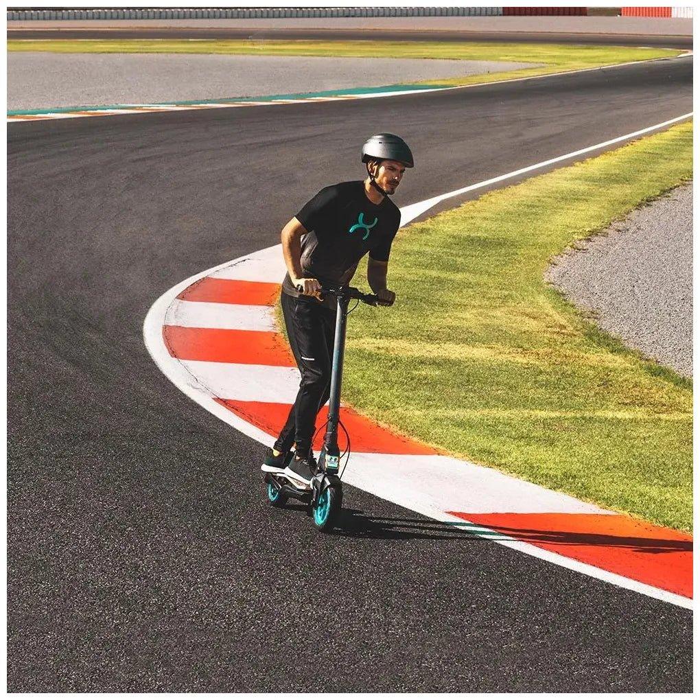 cecotec_07304_patinete_eléctrico_deportivo_750w_con_30km_de_autonomía_y_modos_de_conducción_10