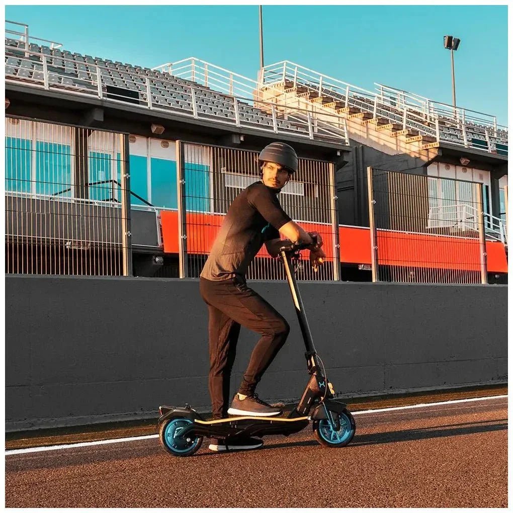 cecotec_07304_patinete_eléctrico_deportivo_750w_con_30km_de_autonomía_y_modos_de_conducción_6