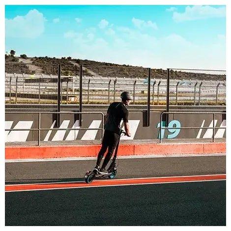 cecotec_07304_patinete_eléctrico_deportivo_750w_con_30km_de_autonomía_y_modos_de_conducción_7