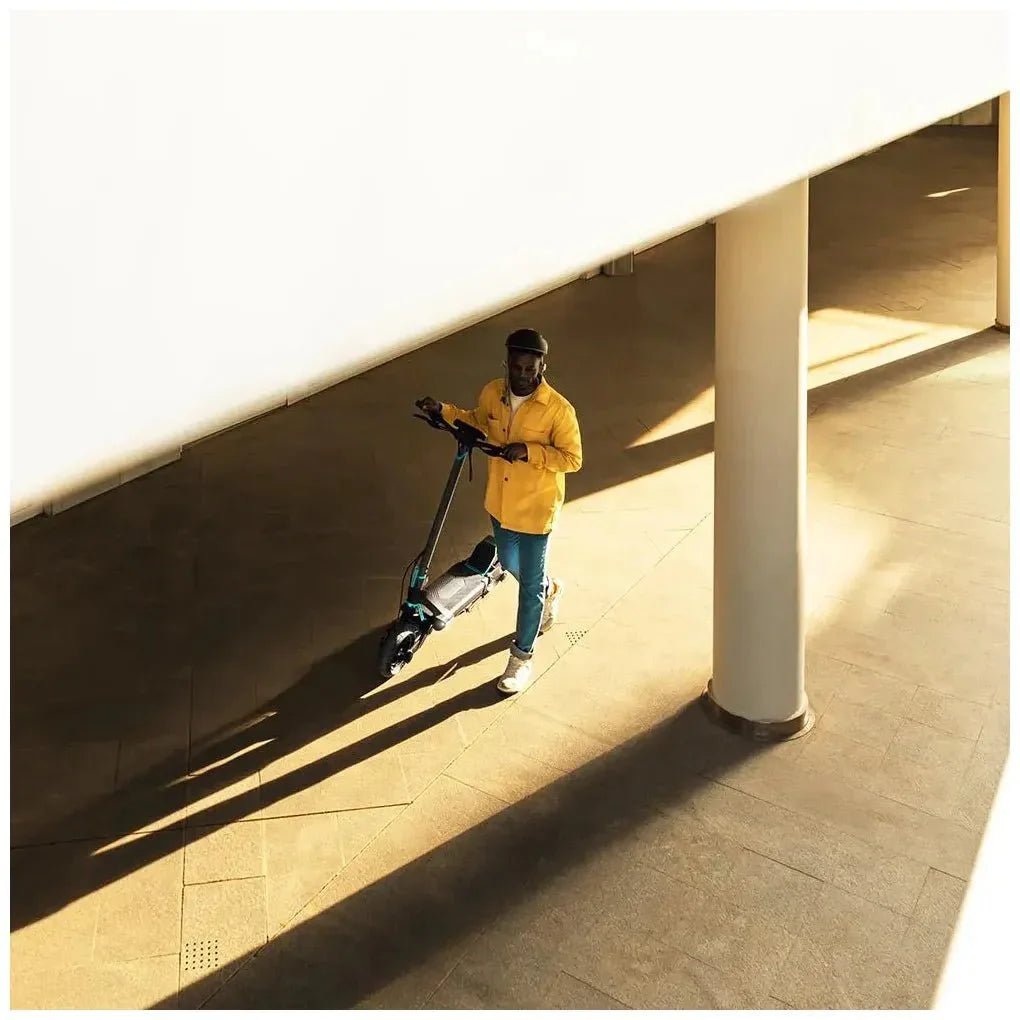 cecotec_07316_patinete_eléctrico_bongo_serie_z:_potencia_1300w__autonomía_65km__suspensión_avanzada_11